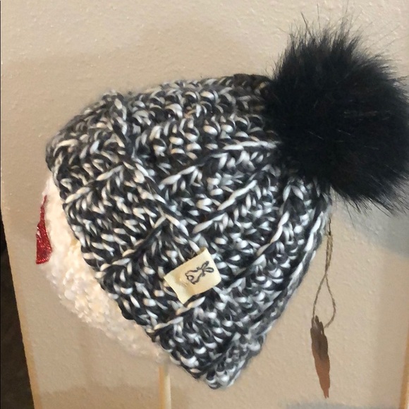 Charcoal Gray Knitted Hat W/Black PomPom - Picture 4 of 4